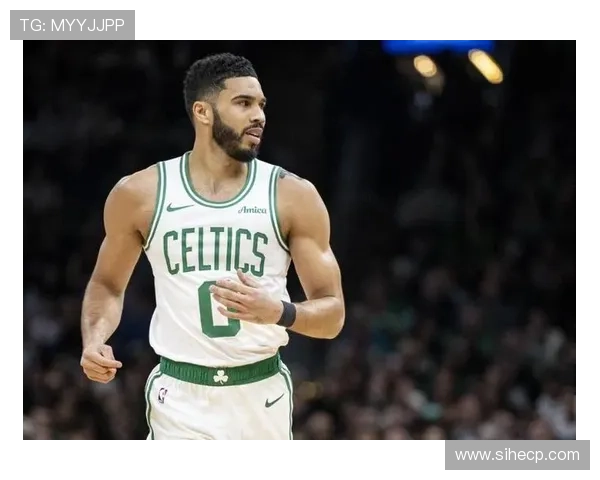 绿军新核心赞扬塔图姆坚持带训经验对球队至关重要